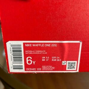 Nike Waffle One (GS) Sneakers